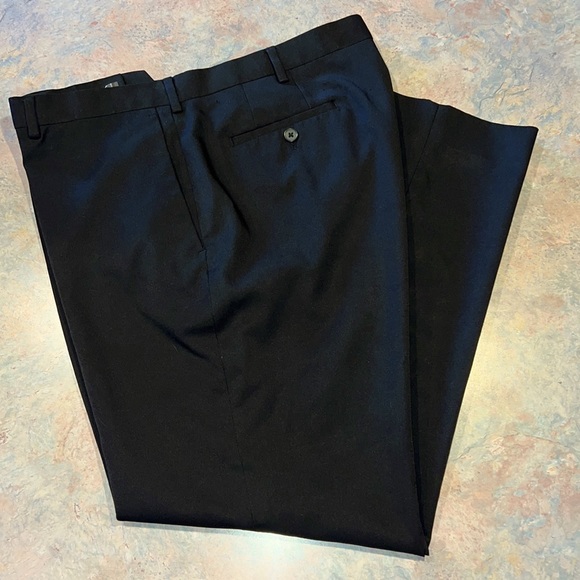 EUC Men's Claiborne Flat Front Dress Slack - Picture 2 of 7